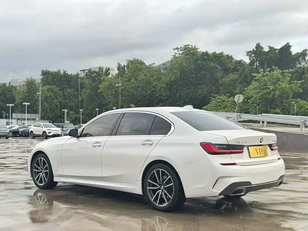 BMW 3 Series — миниатюра 7