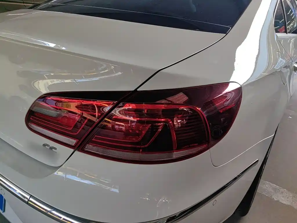 Volkswagen CC — миниатюра 8