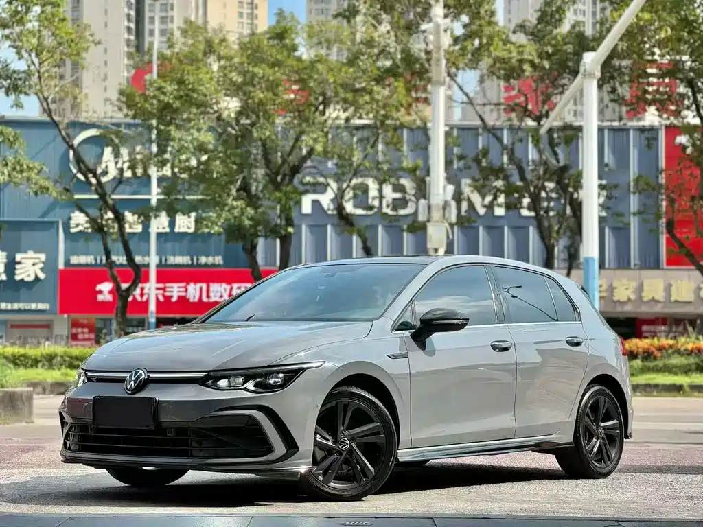 Volkswagen Golf — миниатюра 10