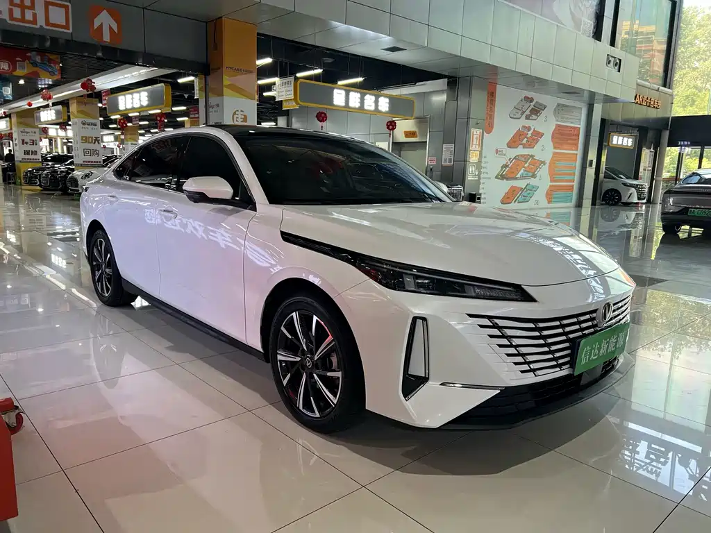 Changan Eado 2025 1.5T 500Bar Flagship