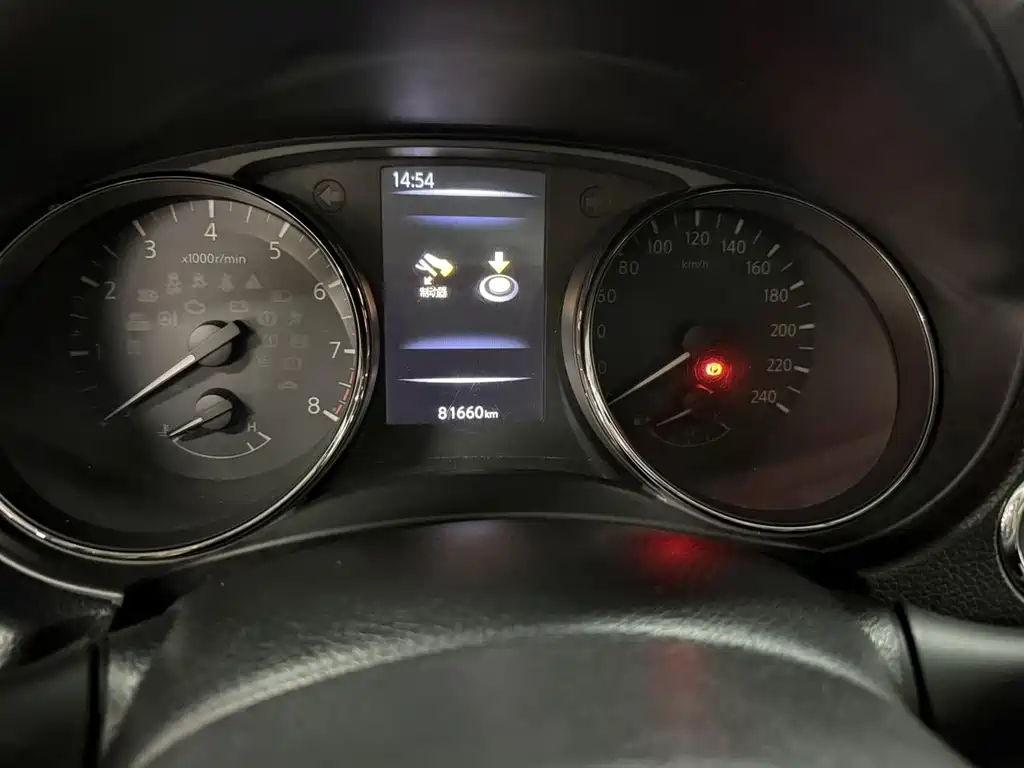Nissan X-Trail — миниатюра 12