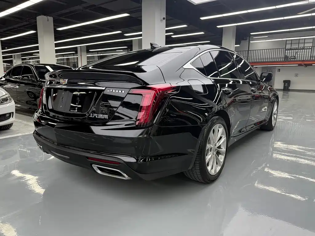 Cadillac CT5 — миниатюра 23