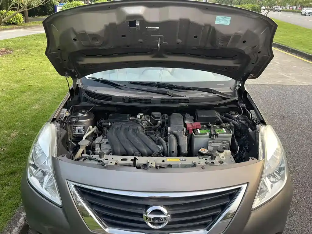 Nissan Sunny — миниатюра 8