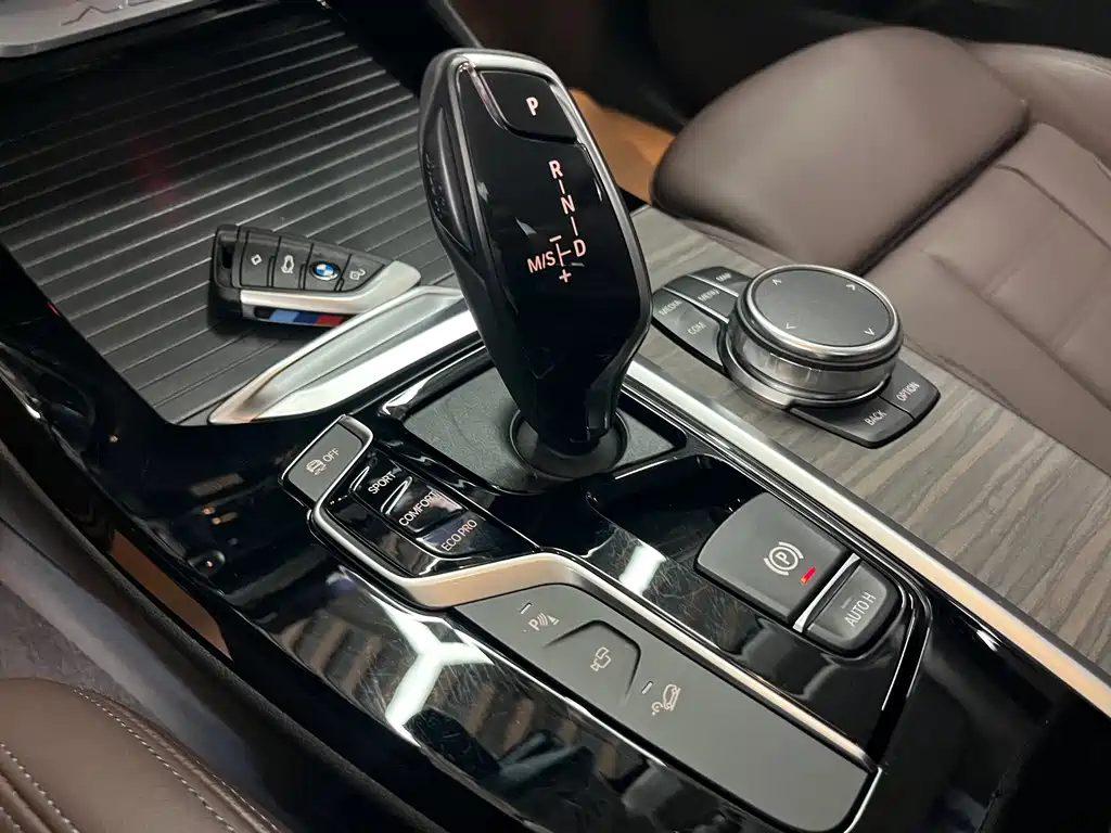 BMW X3 — миниатюра 13