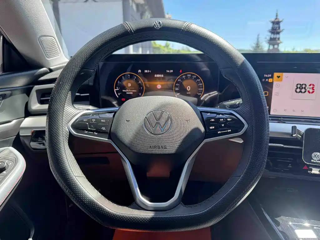 Volkswagen Lamando — миниатюра 16