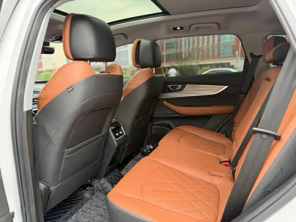 Chery Tiggo 8 PLUS — миниатюра 8