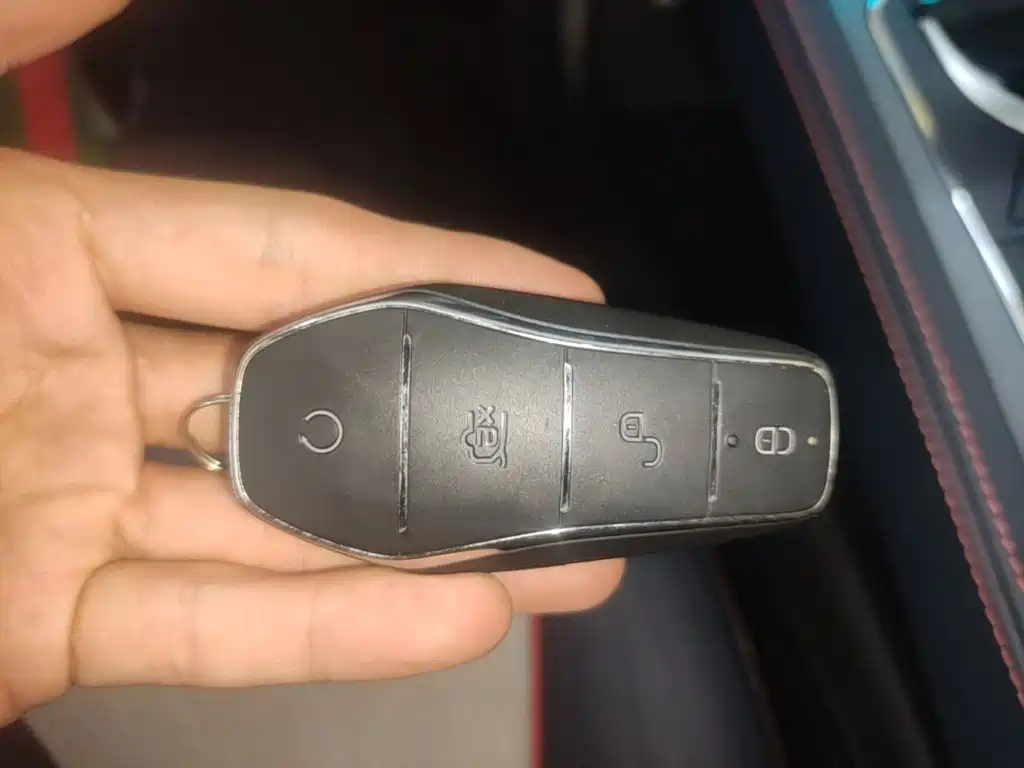 BYD Yuan Plus — миниатюра 9