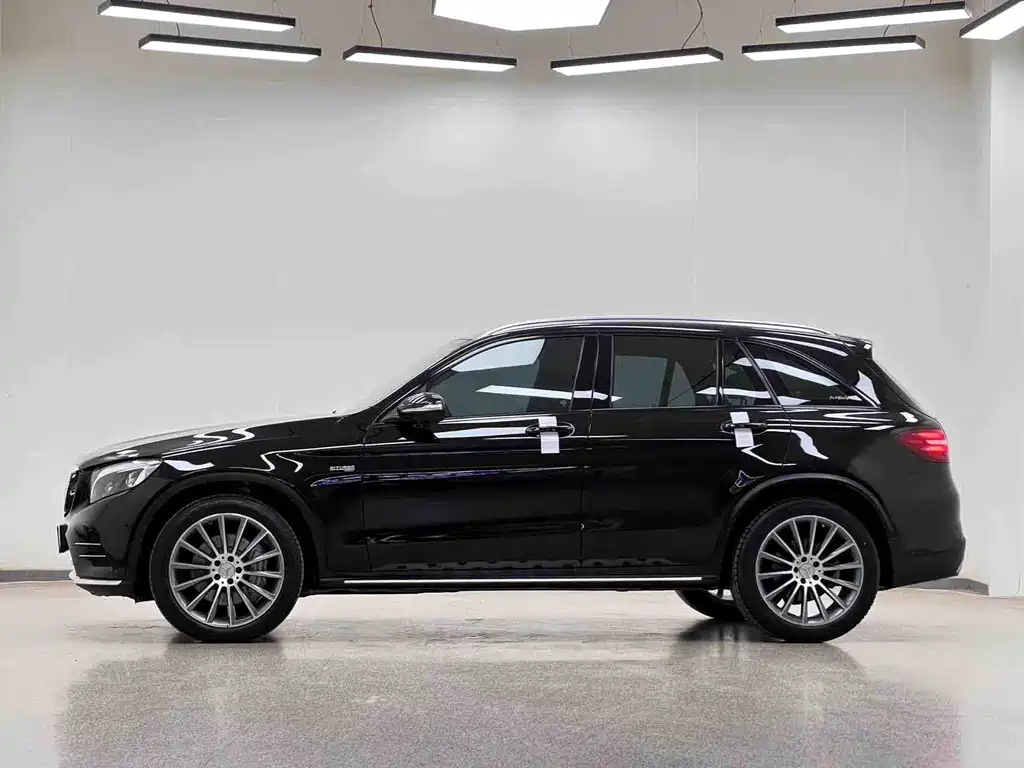 Mercedes-Benz GLC AMG — миниатюра 7