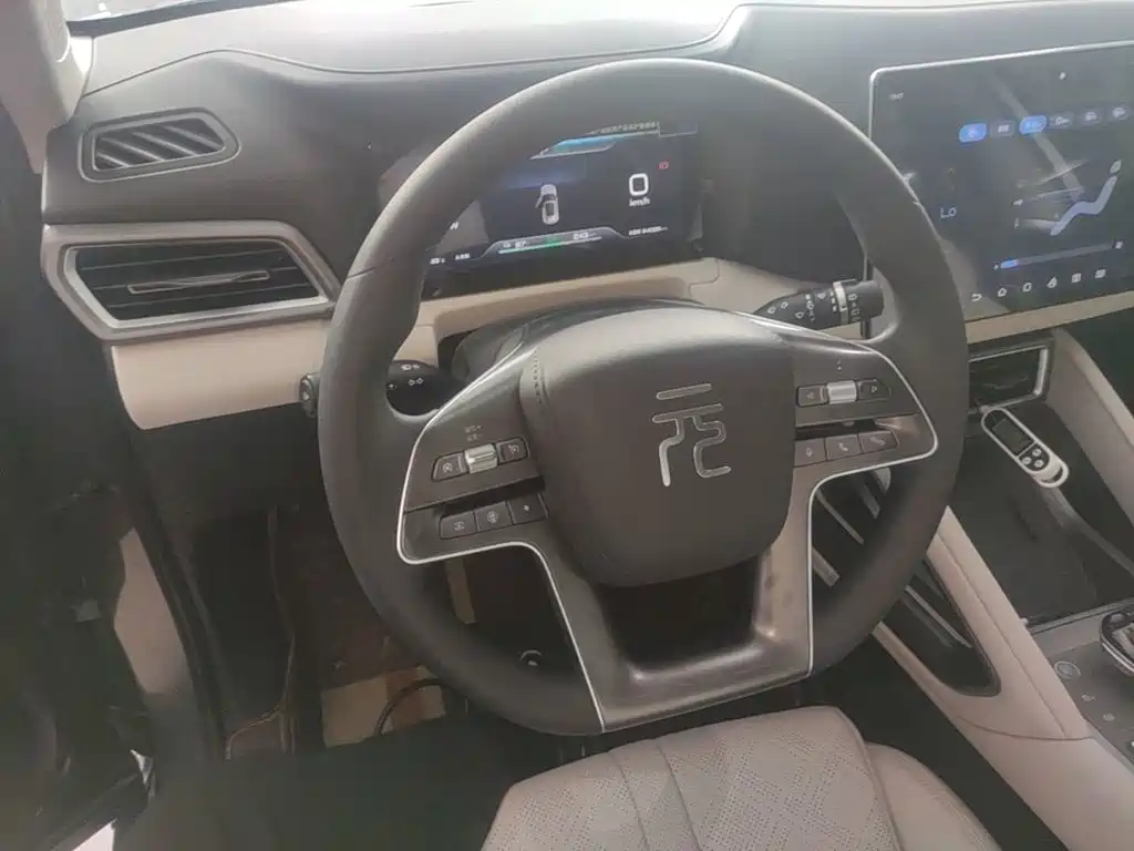 BYD Yuan UP — миниатюра 11