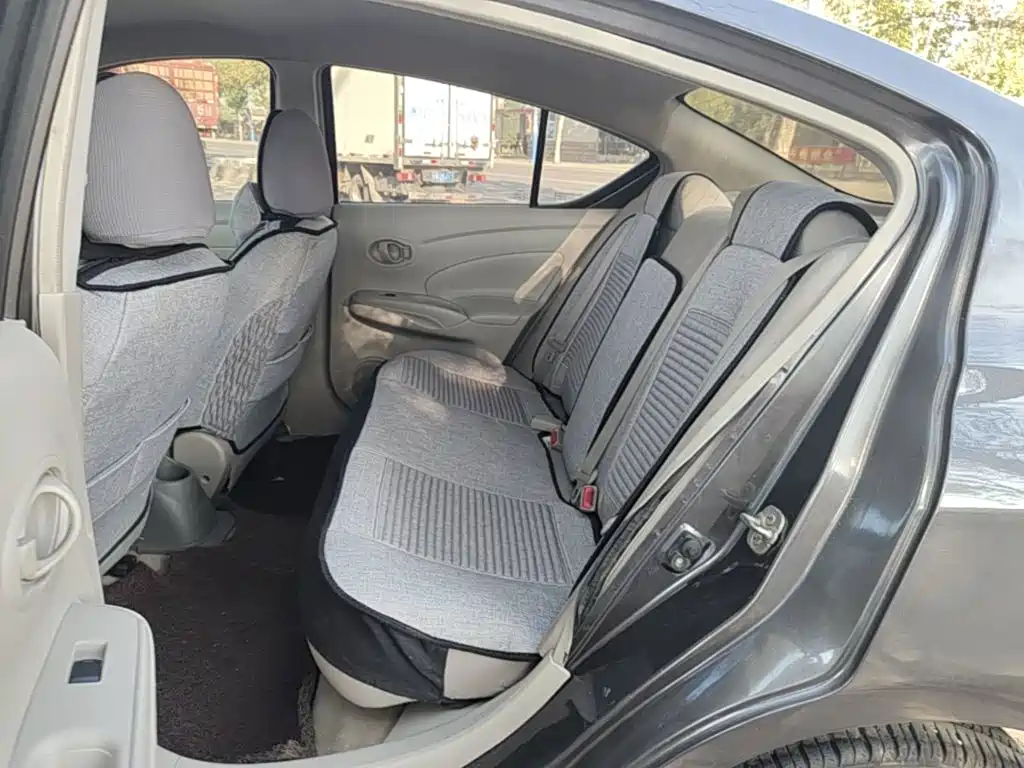 Nissan Sunny — миниатюра 17