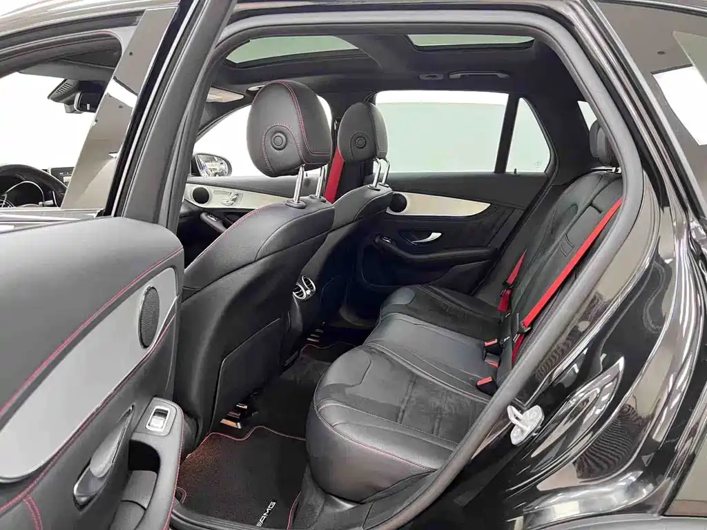 Mercedes-Benz GLC AMG — миниатюра 11
