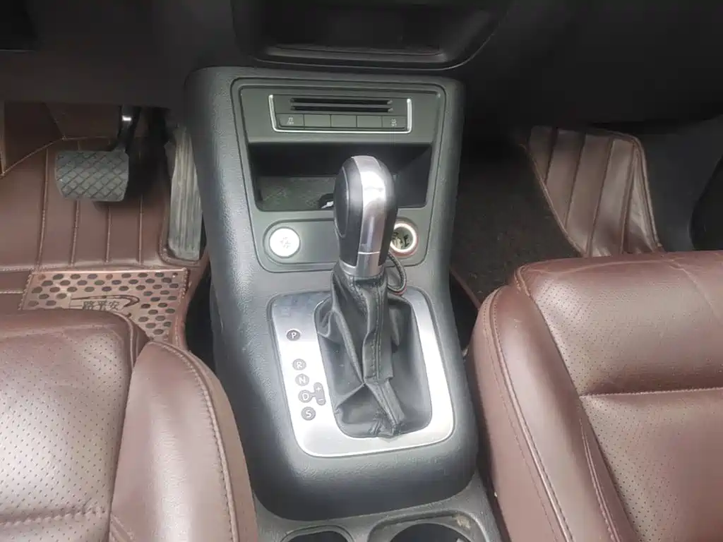 Volkswagen Tiguan — миниатюра 14