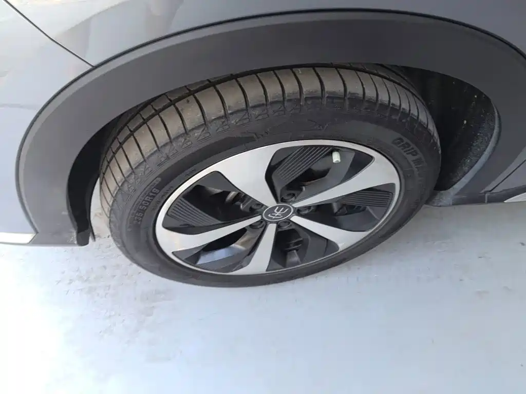 BYD PLUS New Energy — миниатюра 23
