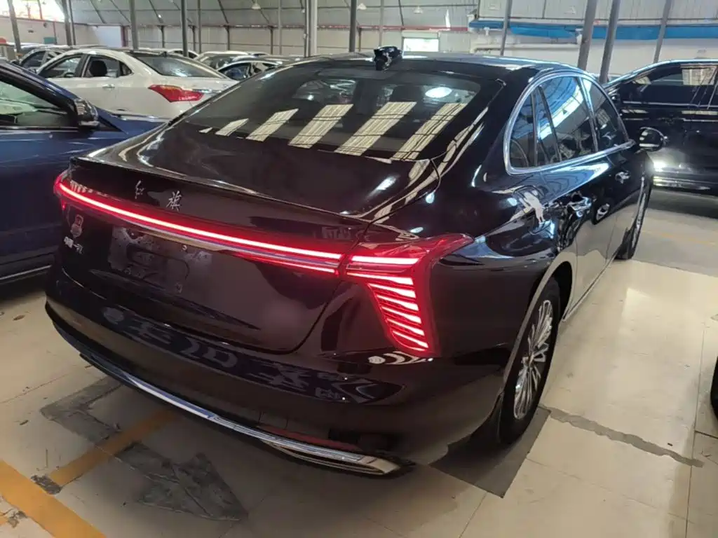 Hongqi Hongqi H5 — миниатюра 7