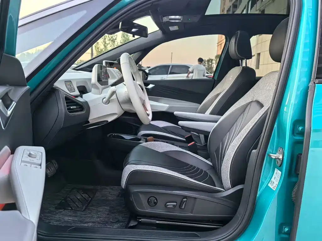 Volkswagen ID.3 — миниатюра 4