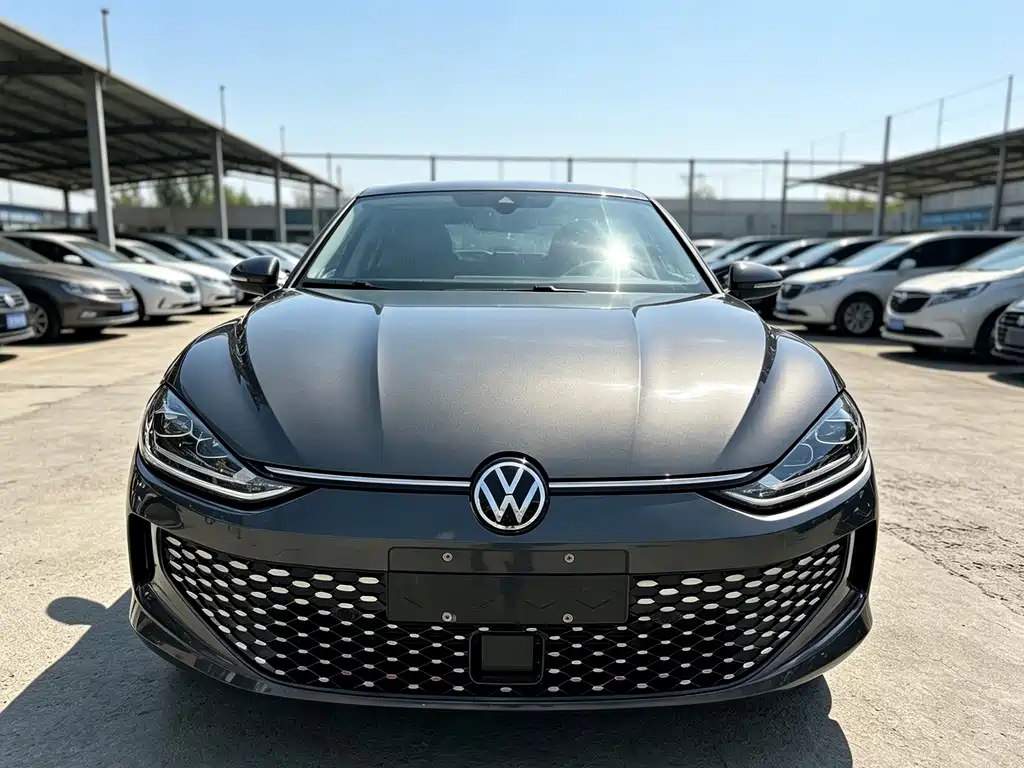 Volkswagen Lamando — миниатюра 2