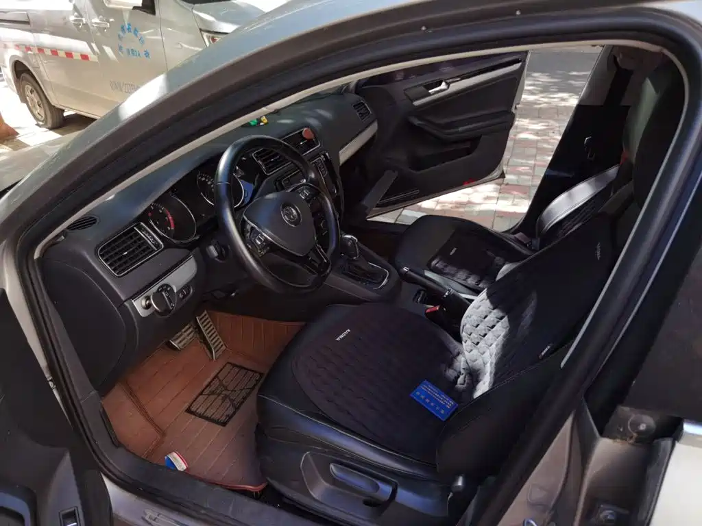 Volkswagen Sagitar — миниатюра 11