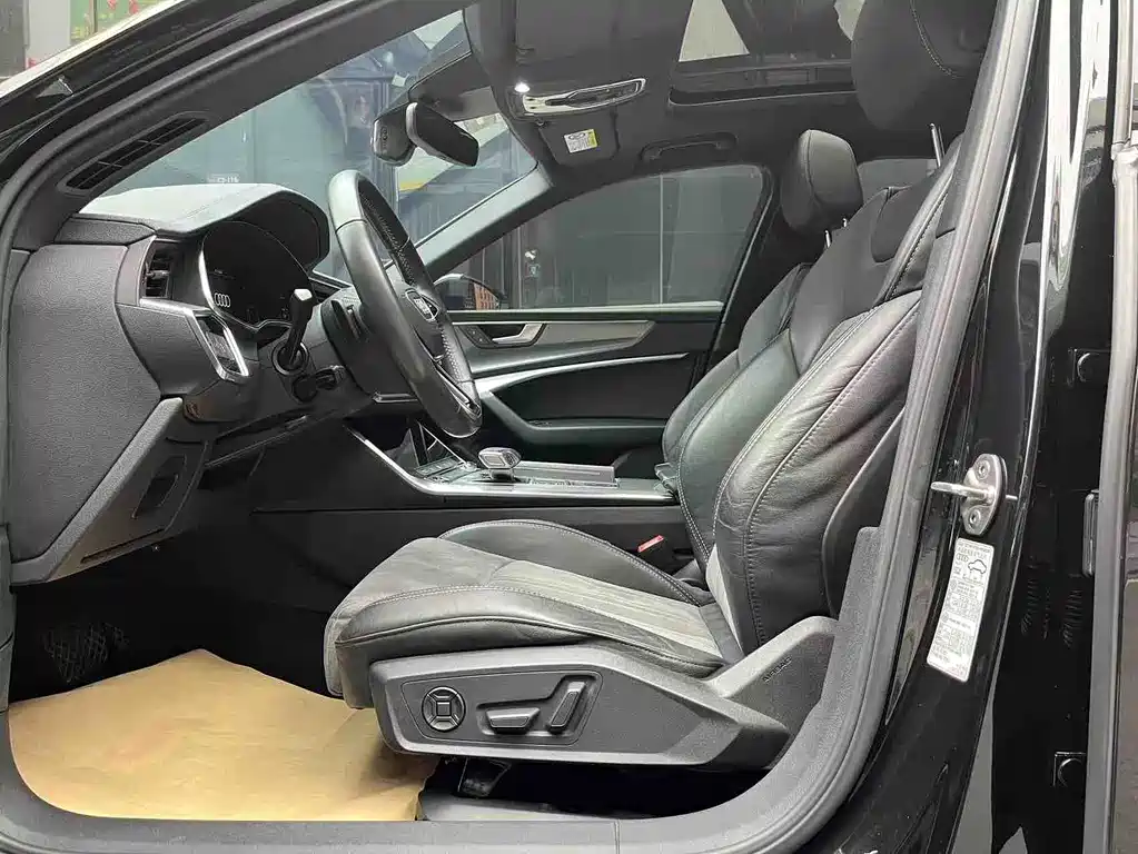 Audi A6L 2020 40 TFSI Luxury