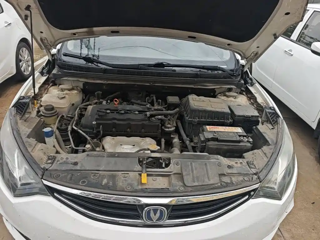 Changan Eado XT — миниатюра 20