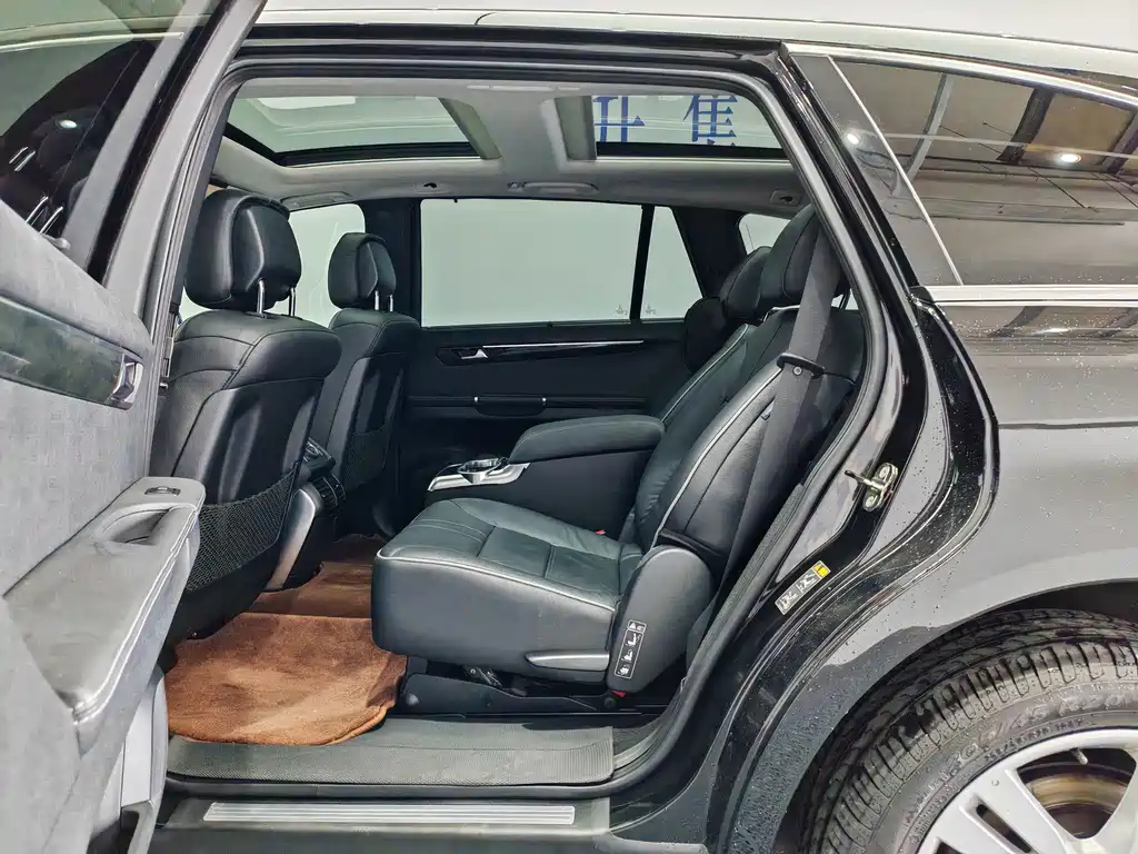 Mercedes-Benz R-Class — миниатюра 12