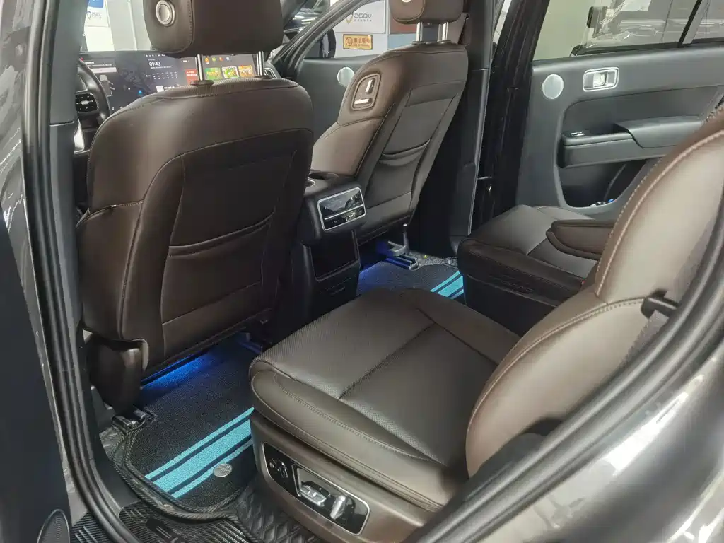 Li Auto Li L8 — миниатюра 7