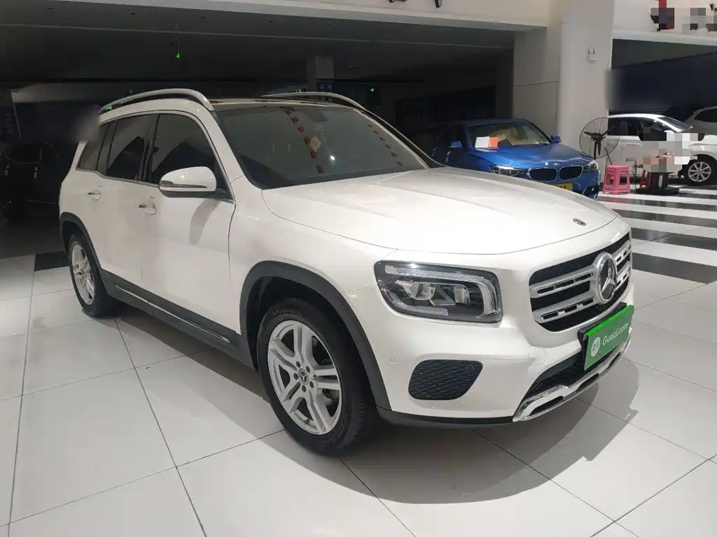 Mercedes-Benz GLB — миниатюра 4