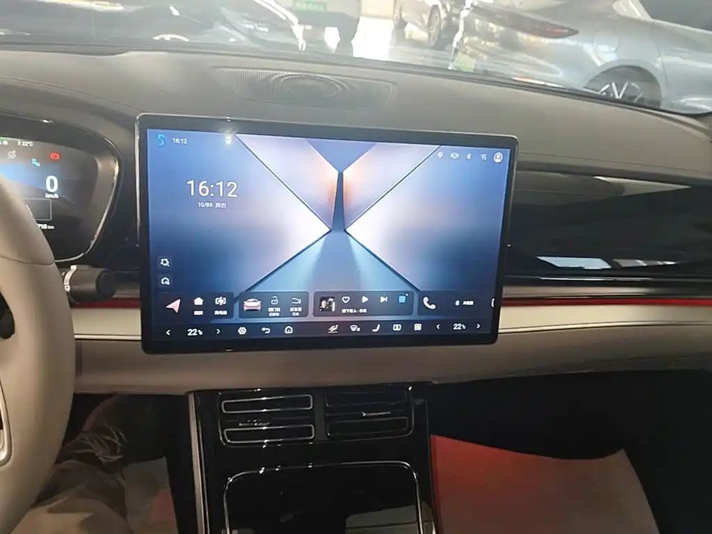 BYD Han — миниатюра 13