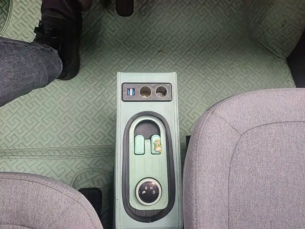 Wuling MINIEV — миниатюра 14
