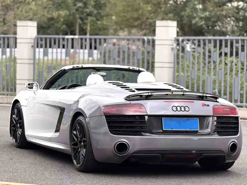 Audi R8 — миниатюра 9