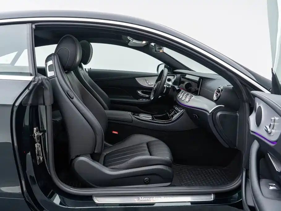 Mercedes-Benz E-Class (Import) — миниатюра 21