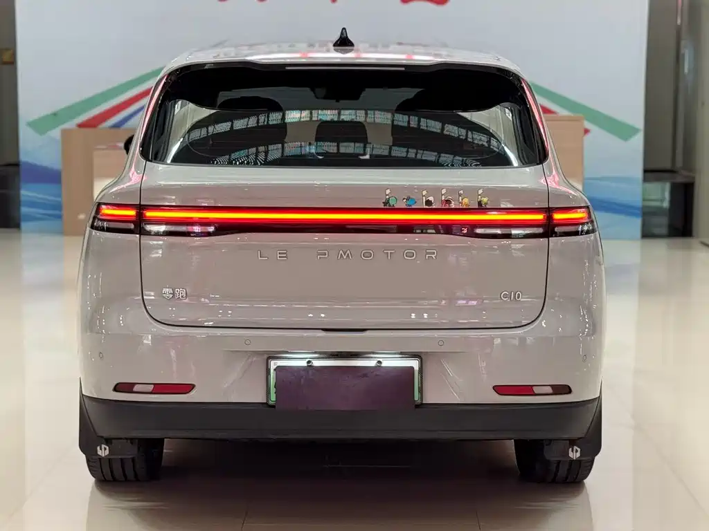 Leapmotor Leapmotor C10 — миниатюра 9