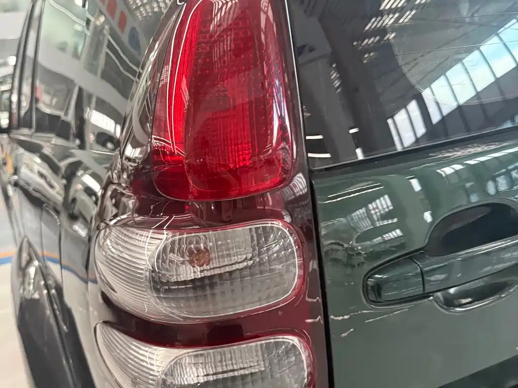 Toyota Prado — миниатюра 6