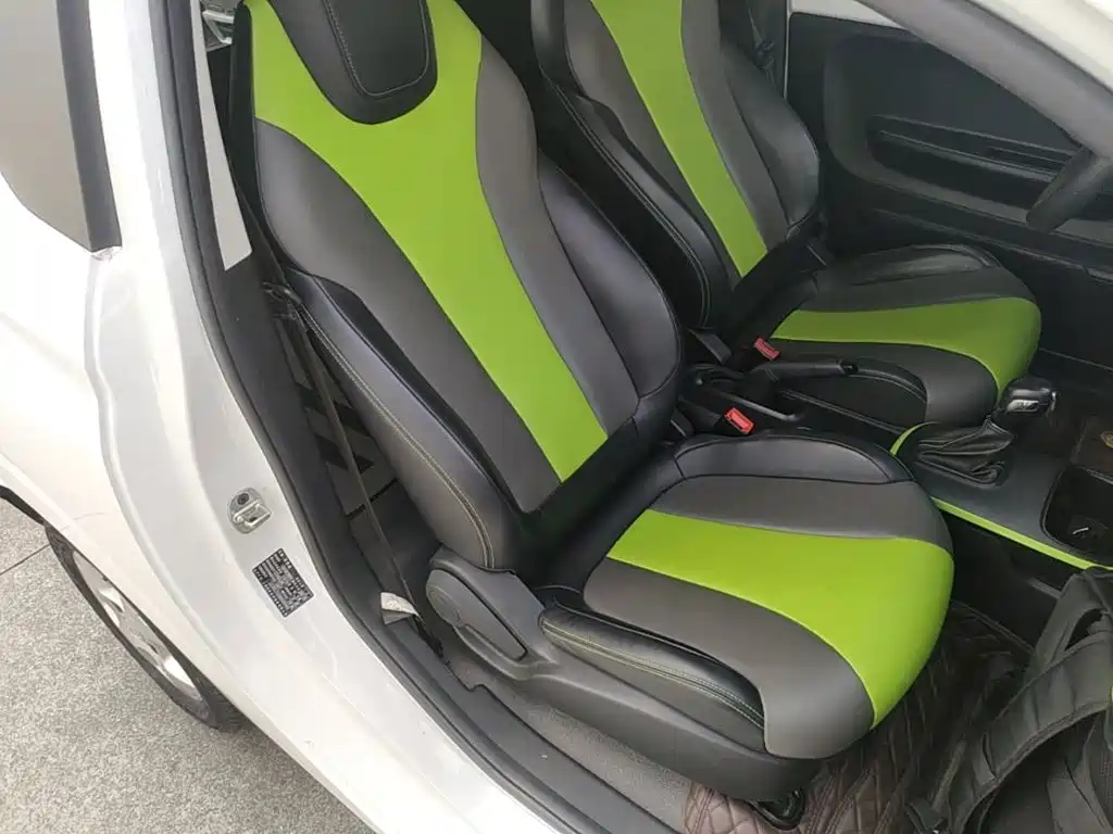 Roewe Clever — миниатюра 25
