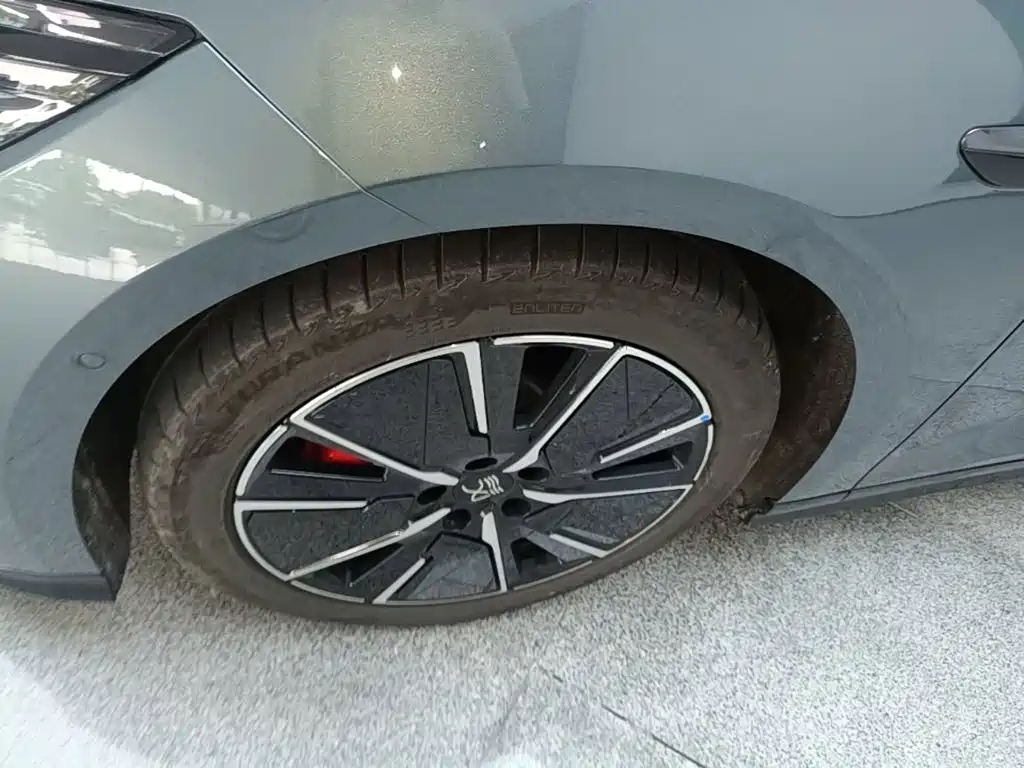 BYD Han L — миниатюра 23
