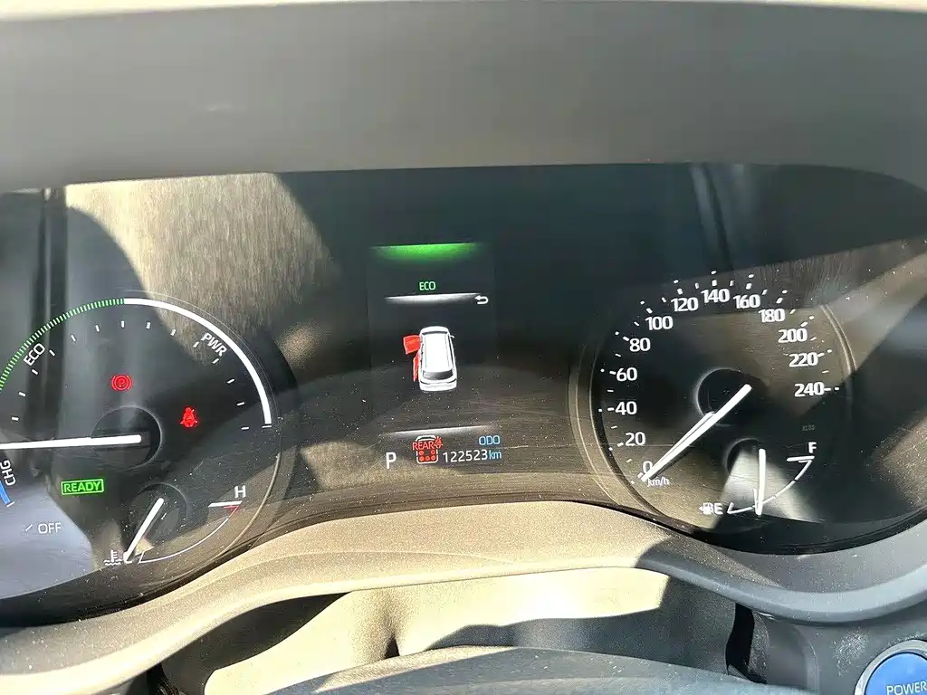 Toyota Sienna — миниатюра 6