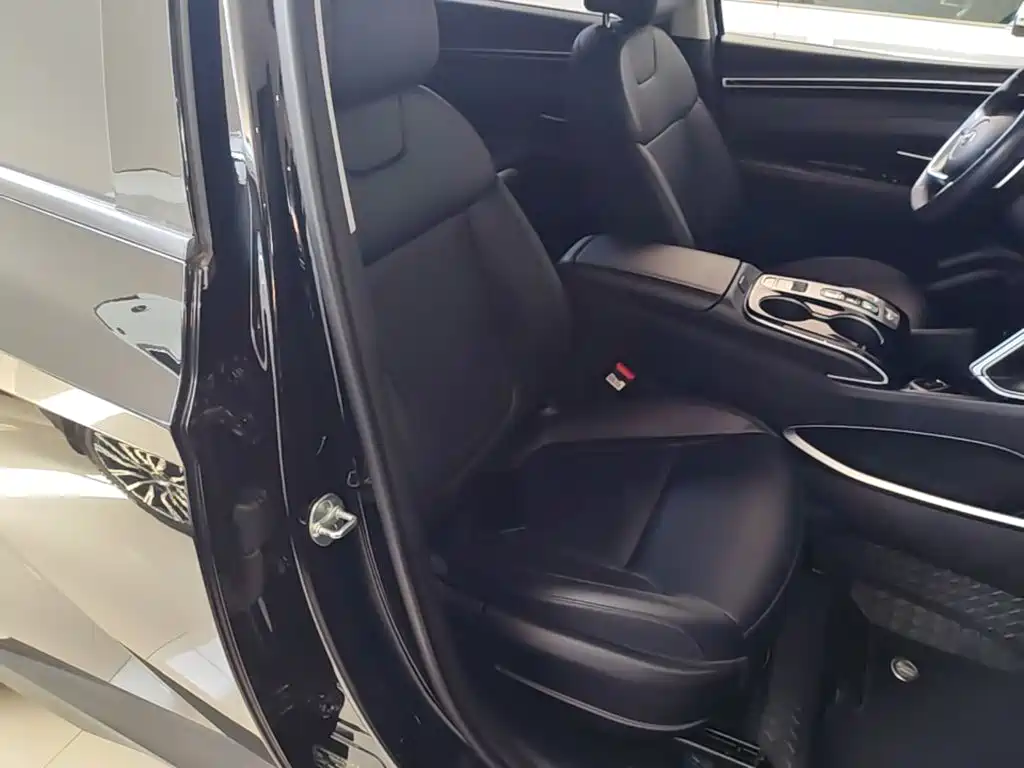 Hyundai Tucson — миниатюра 25