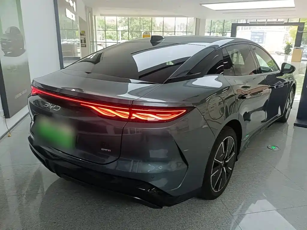 BYD Han L — миниатюра 7