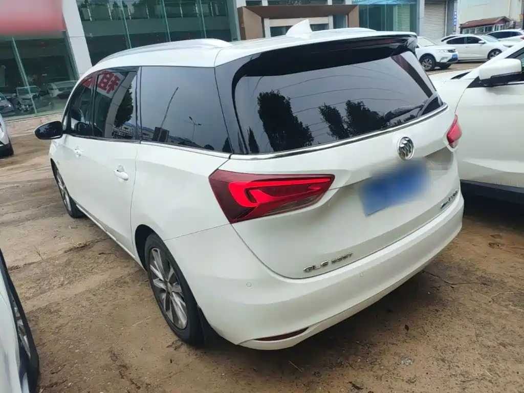Buick GL6 — миниатюра 5