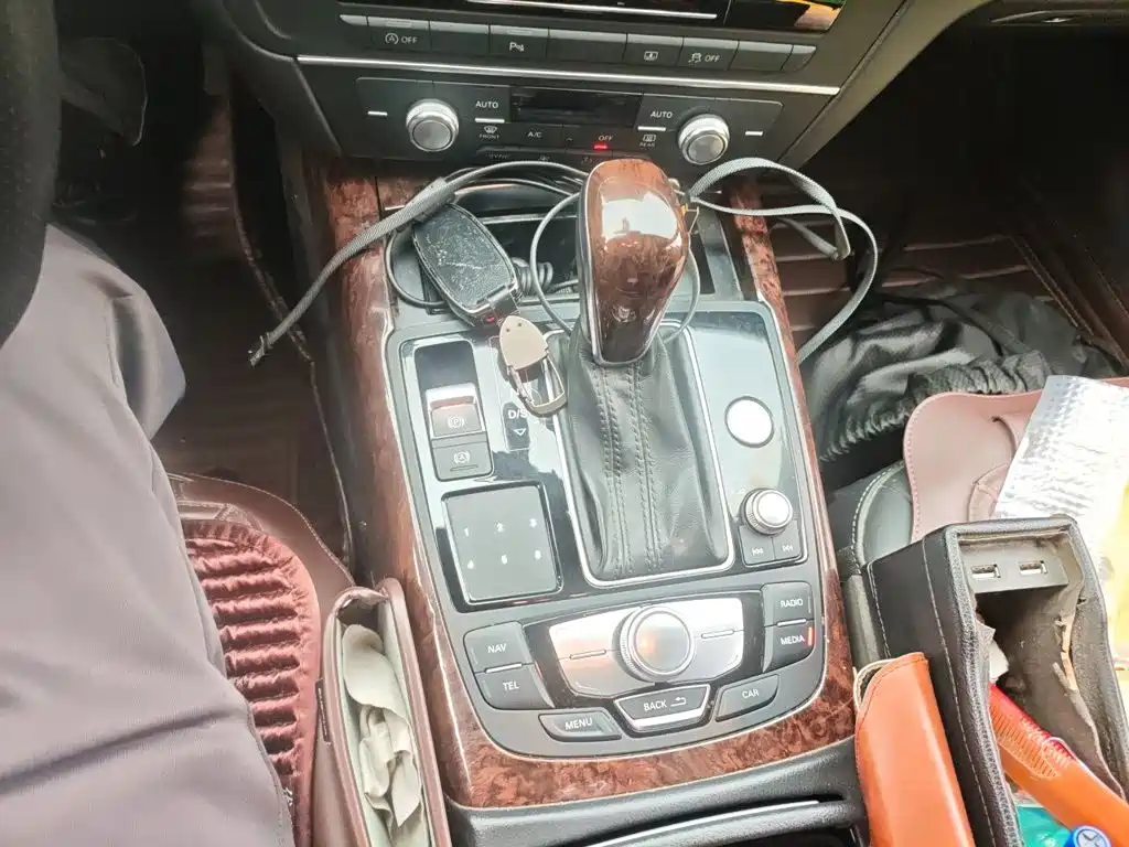 Audi A6L — миниатюра 10