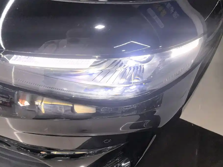 Leapmotor Leapmotor C10 — миниатюра 5