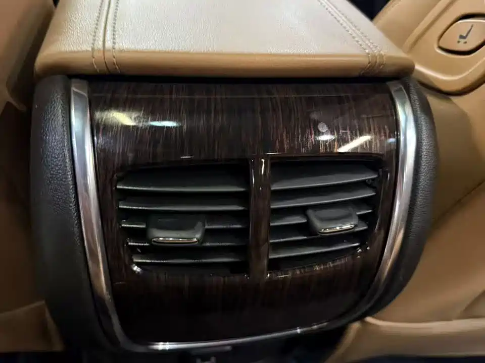 Buick LaCrosse — миниатюра 9