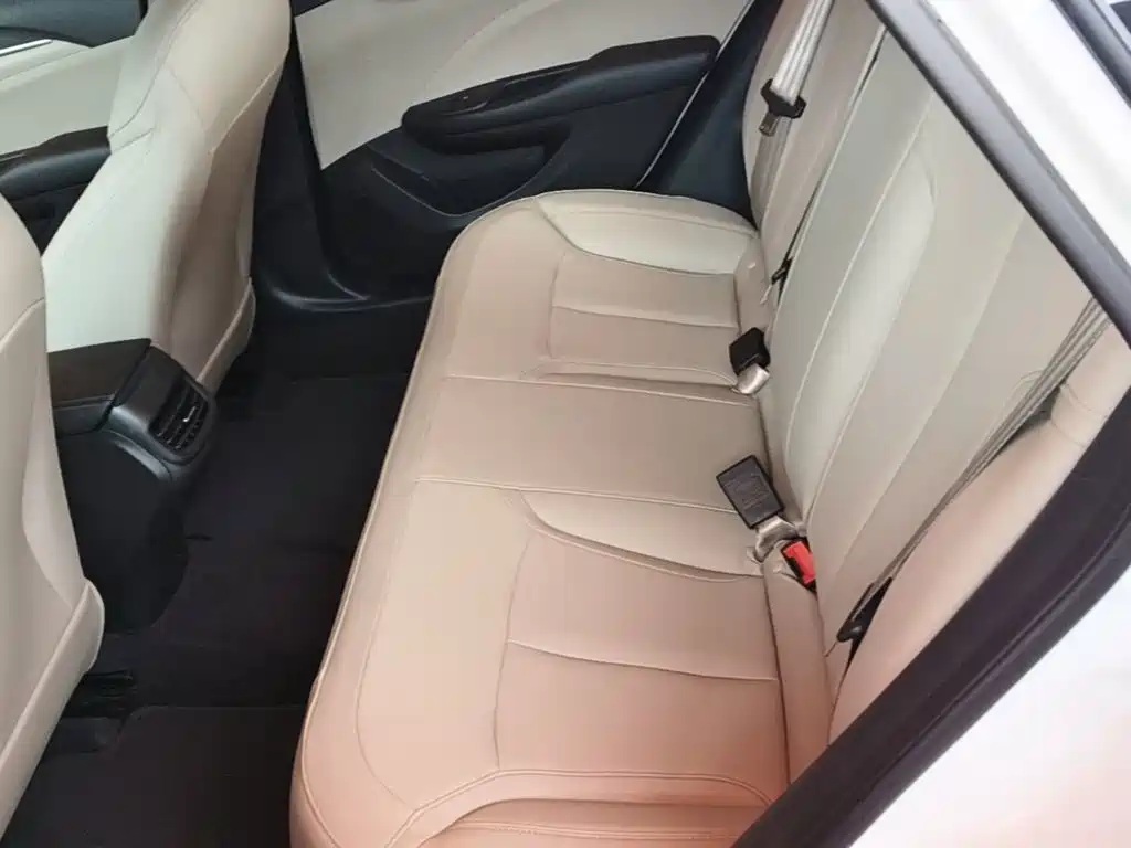 Buick Excelle — миниатюра 17