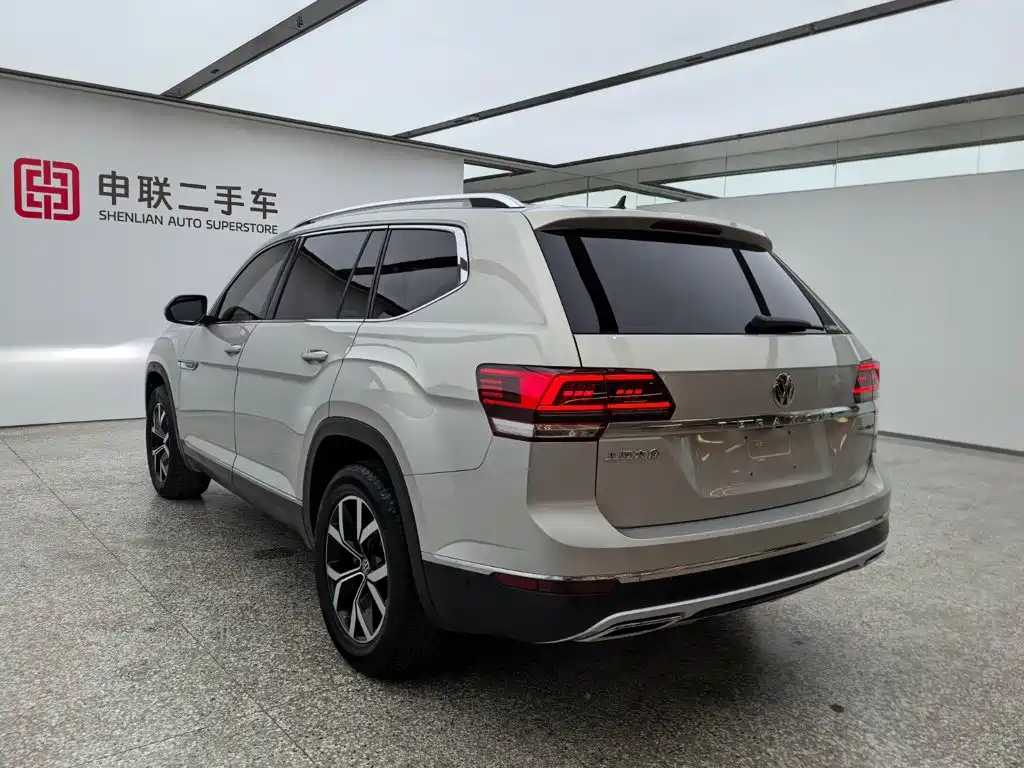 Volkswagen Teramont — миниатюра 6