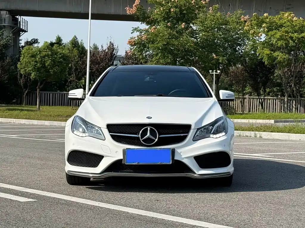 Mercedes-Benz E-Class (Import) — миниатюра 2