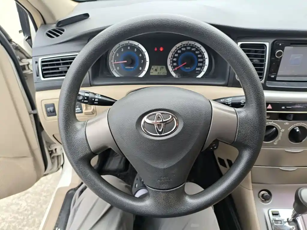 Toyota Corolla — миниатюра 11