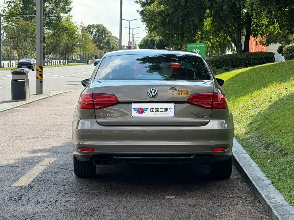 Volkswagen Sagitar — миниатюра 5