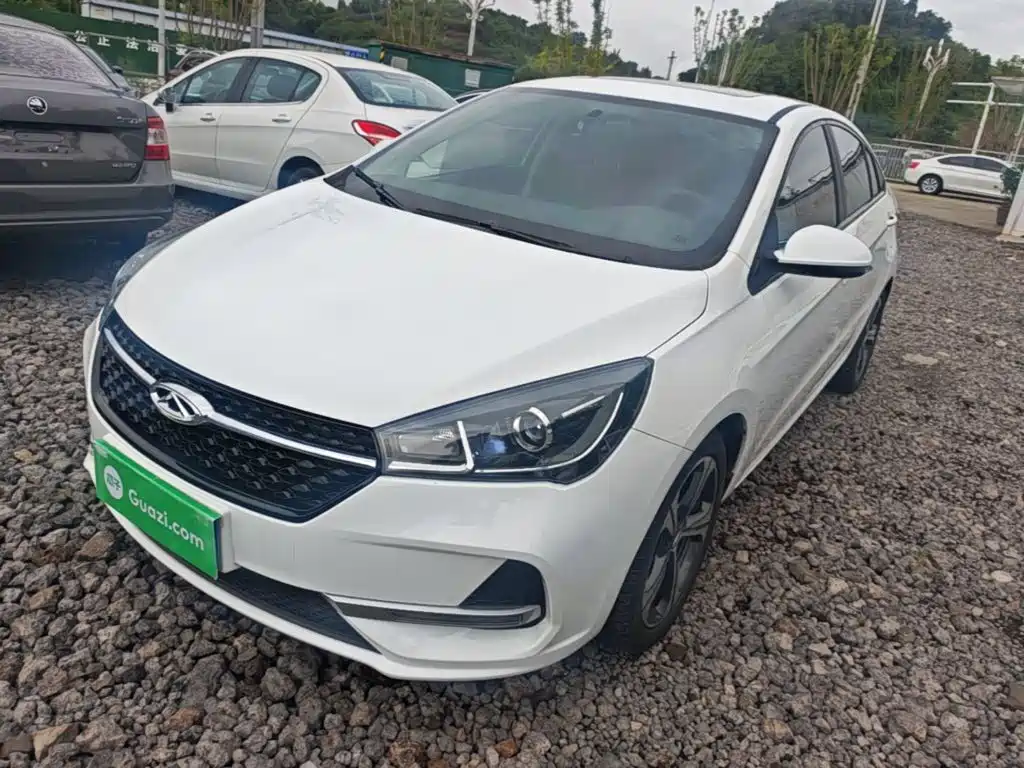 Chery Arrizo 5