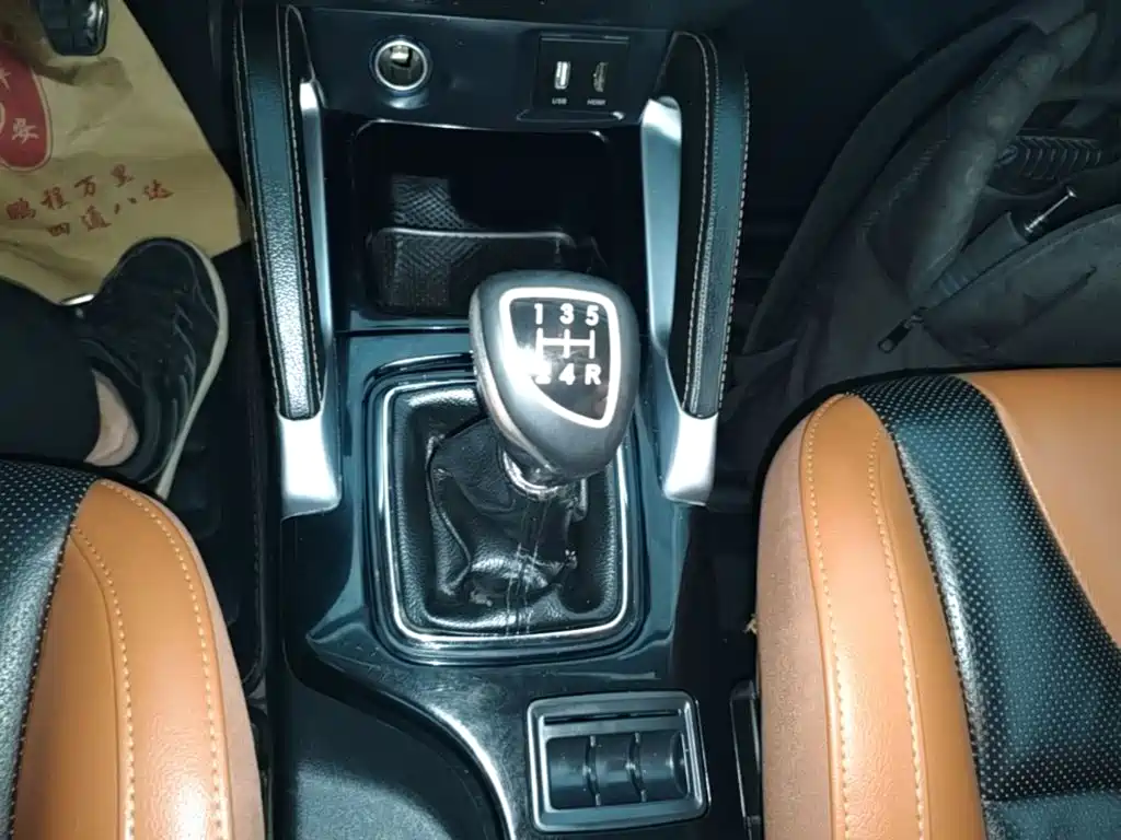 BAIC Senova X35 — миниатюра 14