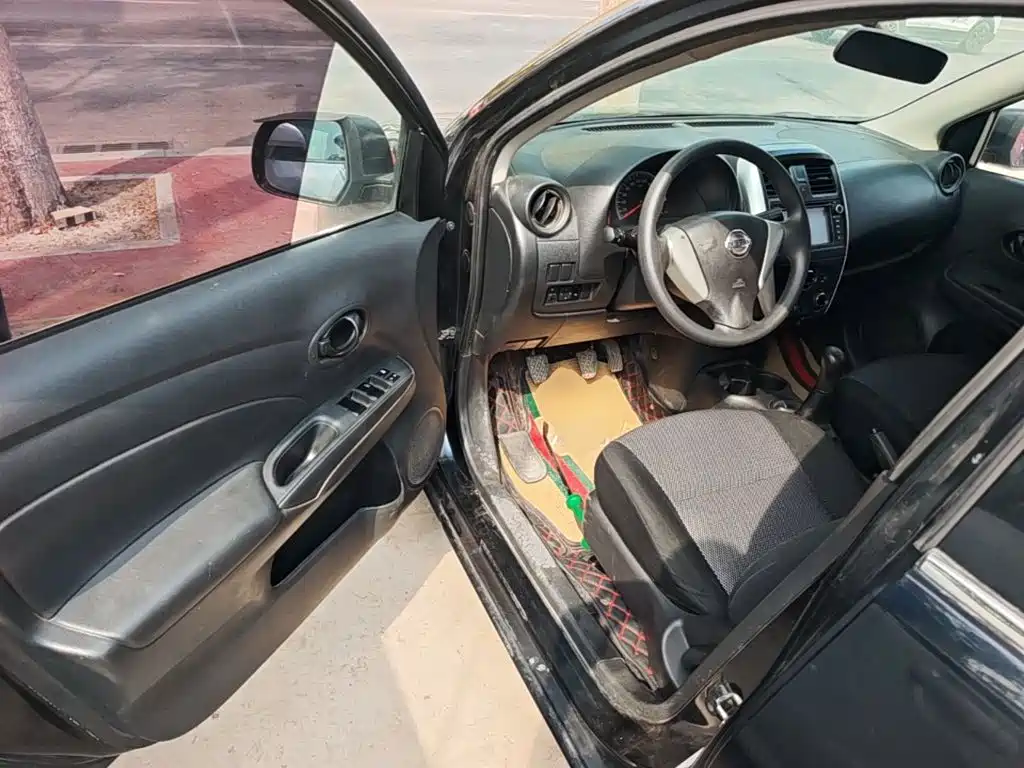 Nissan Sunny — миниатюра 16