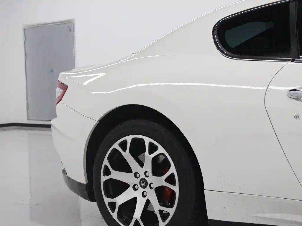 Maserati GranTurismo 2007 4.2L Standard